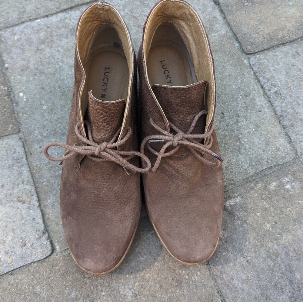 Lucky Boots - Picture 2 of 7